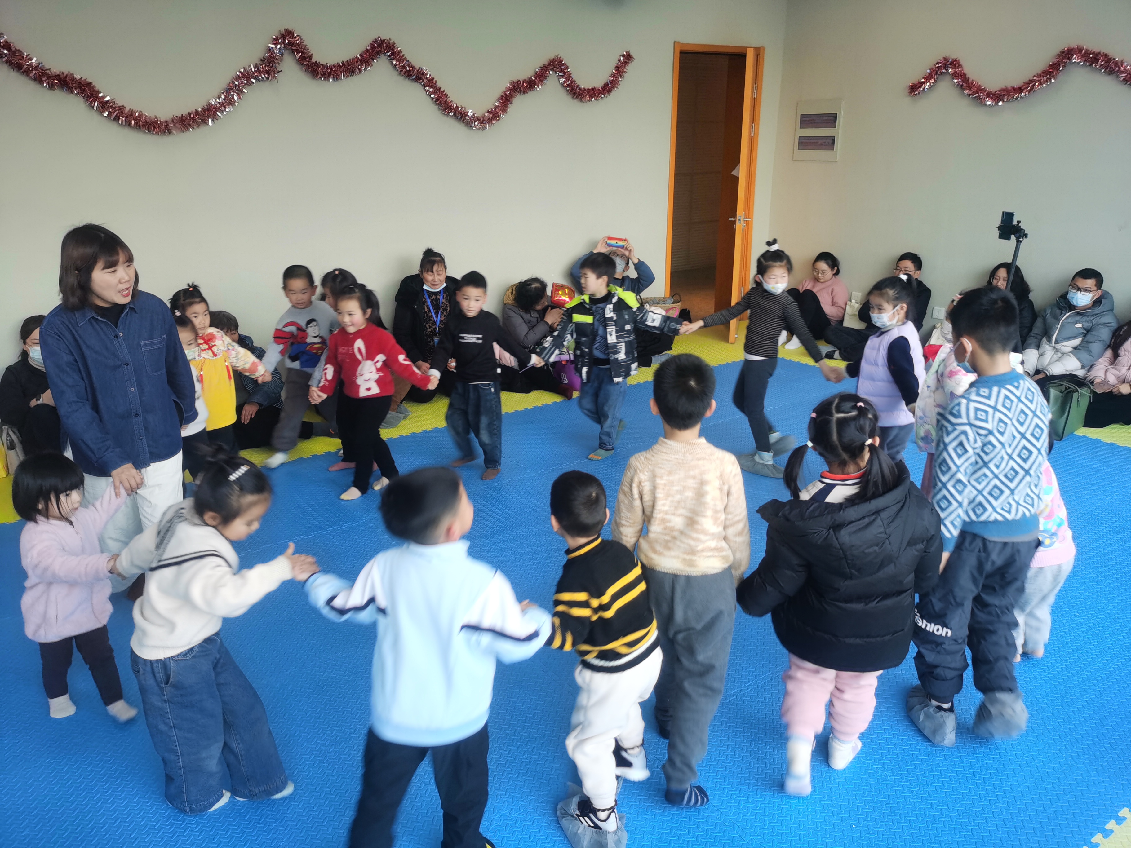 2c4b06653f68304887ab5c5ac36a8bf.jpg